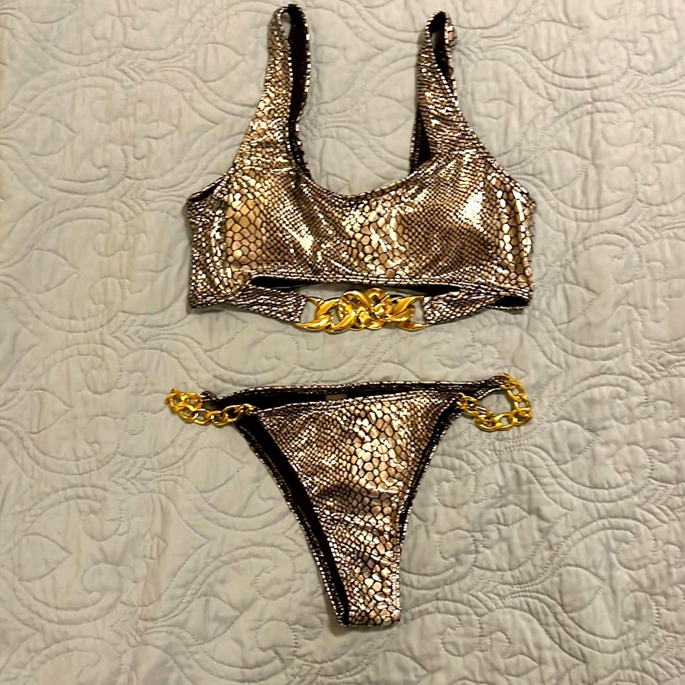 Snake print chain bikini